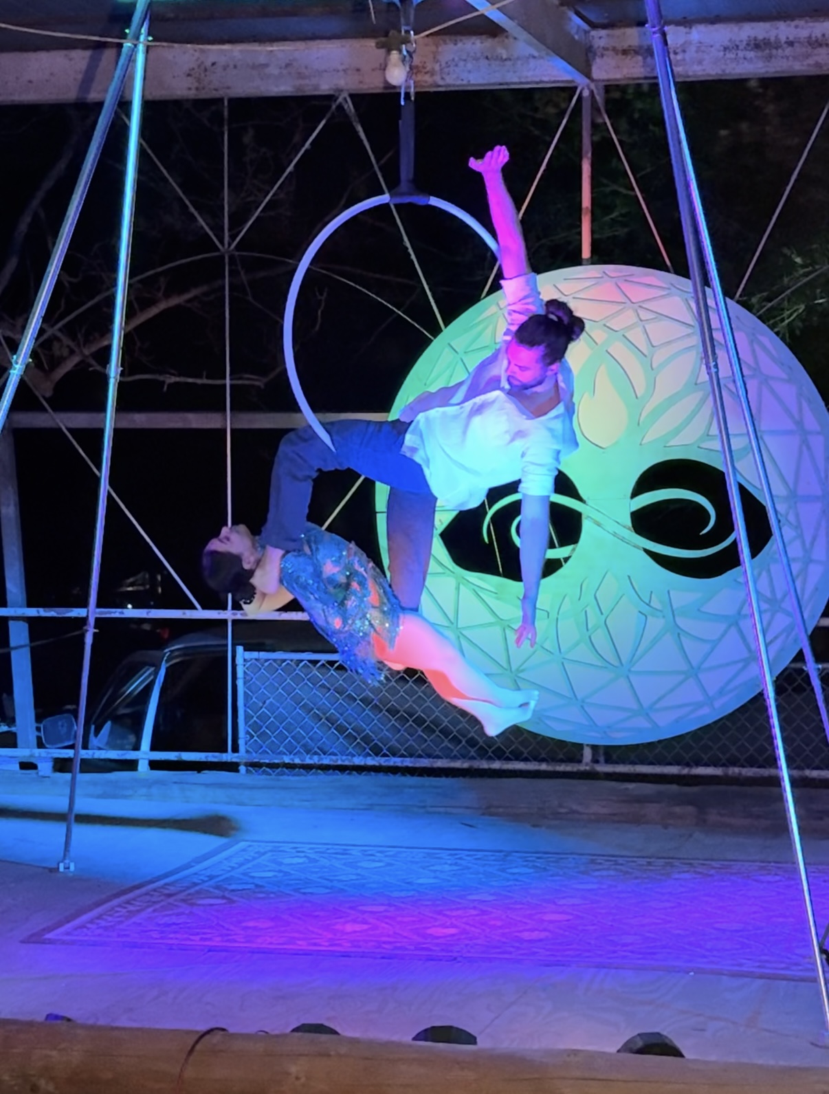 Two Bodies, One Story: Duo Lyra Storytelling – Magnolia Duet
